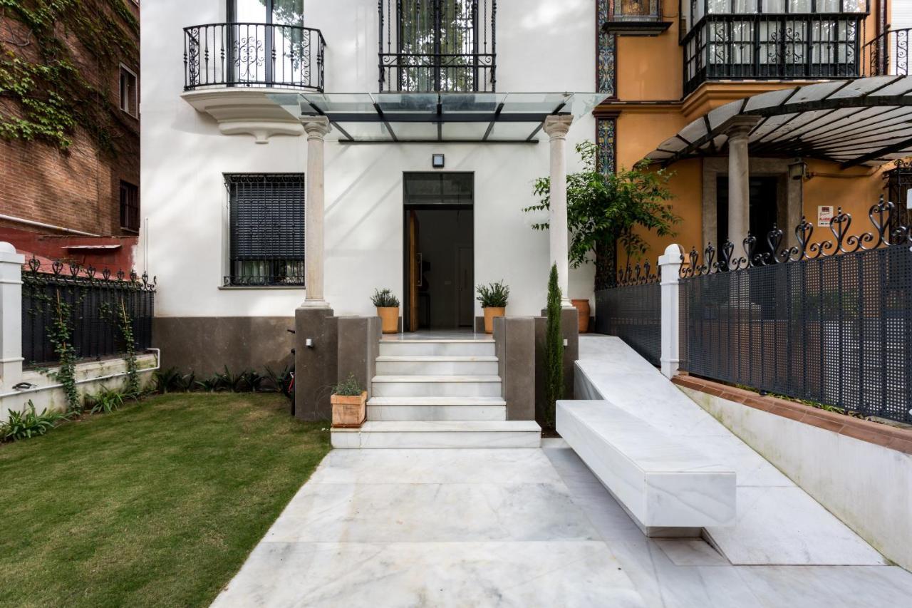 Apartamentos Rg Plaza De Espana Sevilla Exteriör bild