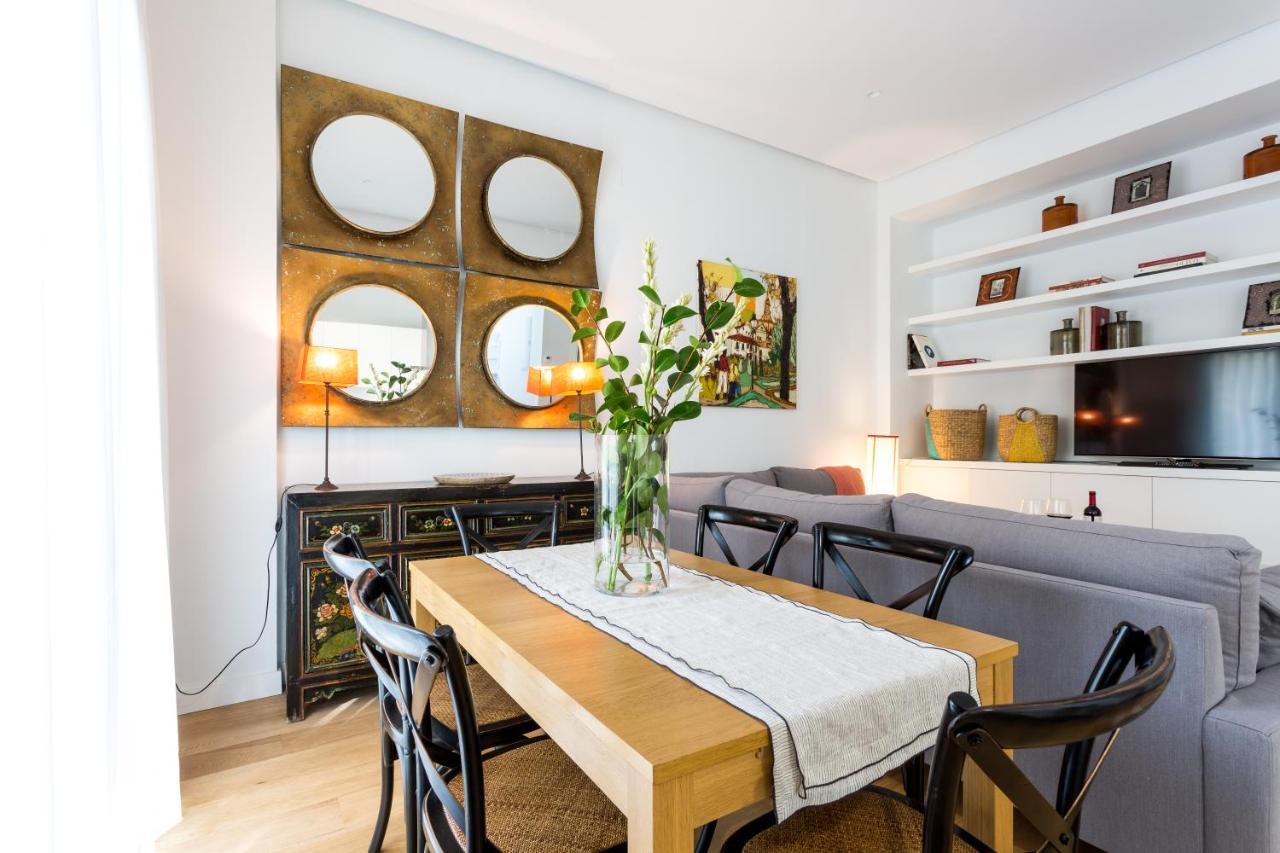 Apartamentos Rg Plaza De Espana Sevilla Exteriör bild