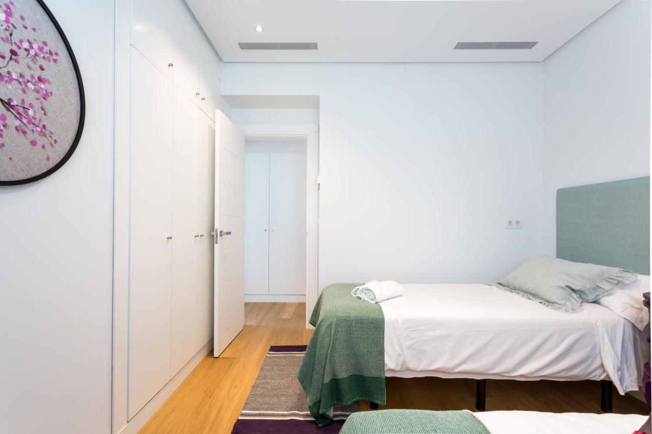 Apartamentos Rg Plaza De Espana Sevilla Exteriör bild