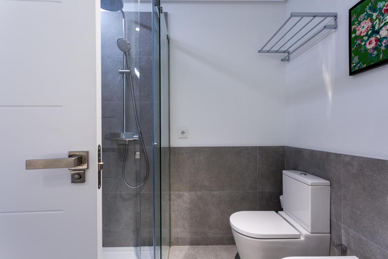 Apartamentos Rg Plaza De Espana Sevilla Exteriör bild