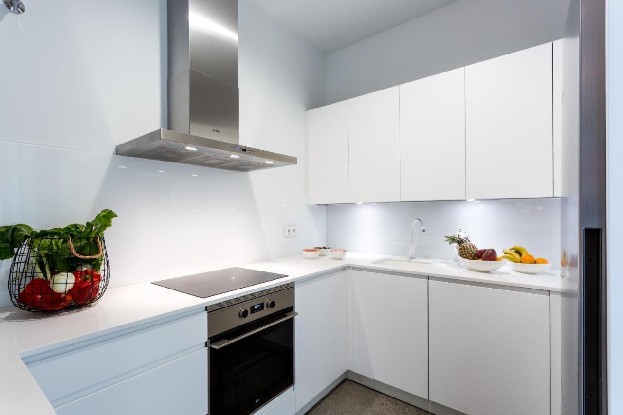 Apartamentos Rg Plaza De Espana Sevilla Exteriör bild