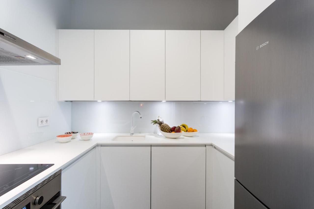Apartamentos Rg Plaza De Espana Sevilla Exteriör bild