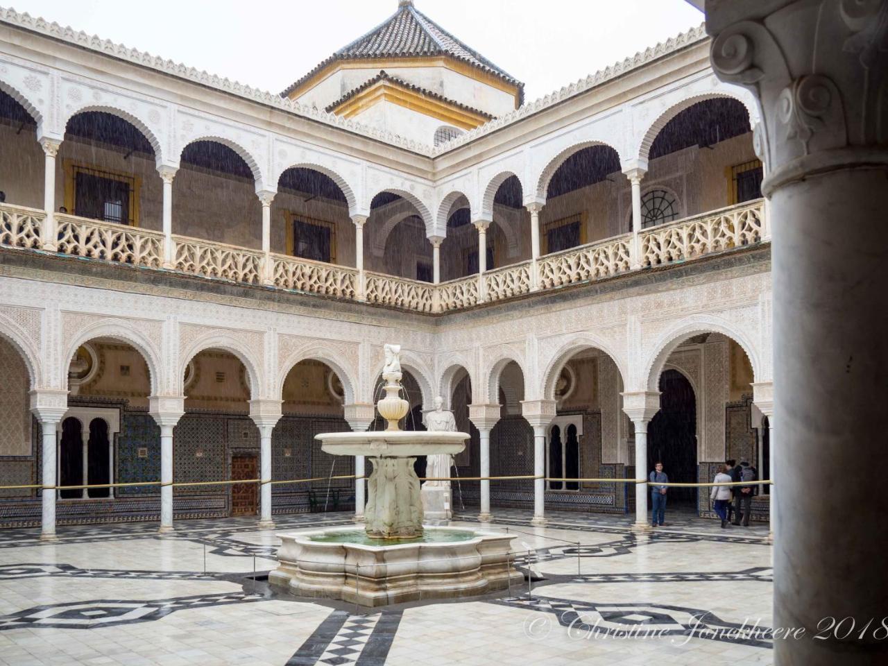 Apartamentos Rg Plaza De Espana Sevilla Exteriör bild